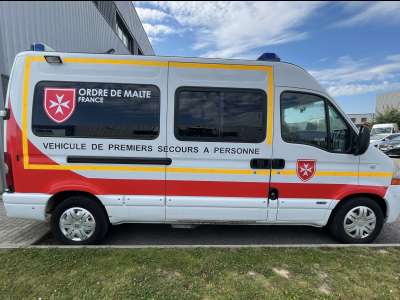 Véhicule de premiers secours
